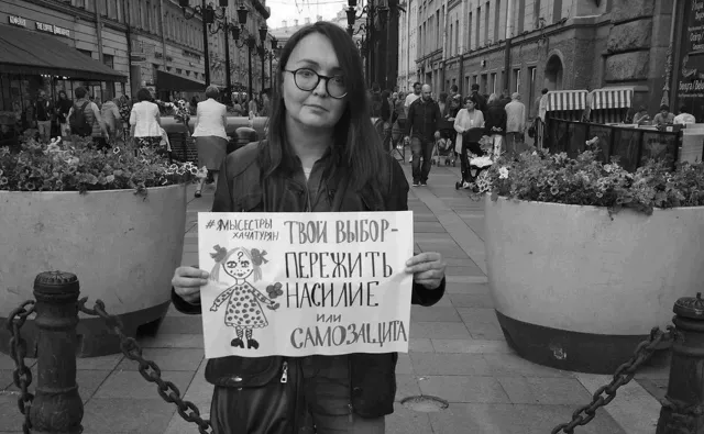 Nie żyje Jelena Grigoriewa. Rosyjska aktywistka LGBT brutalnie zamordowana obok swojego domu