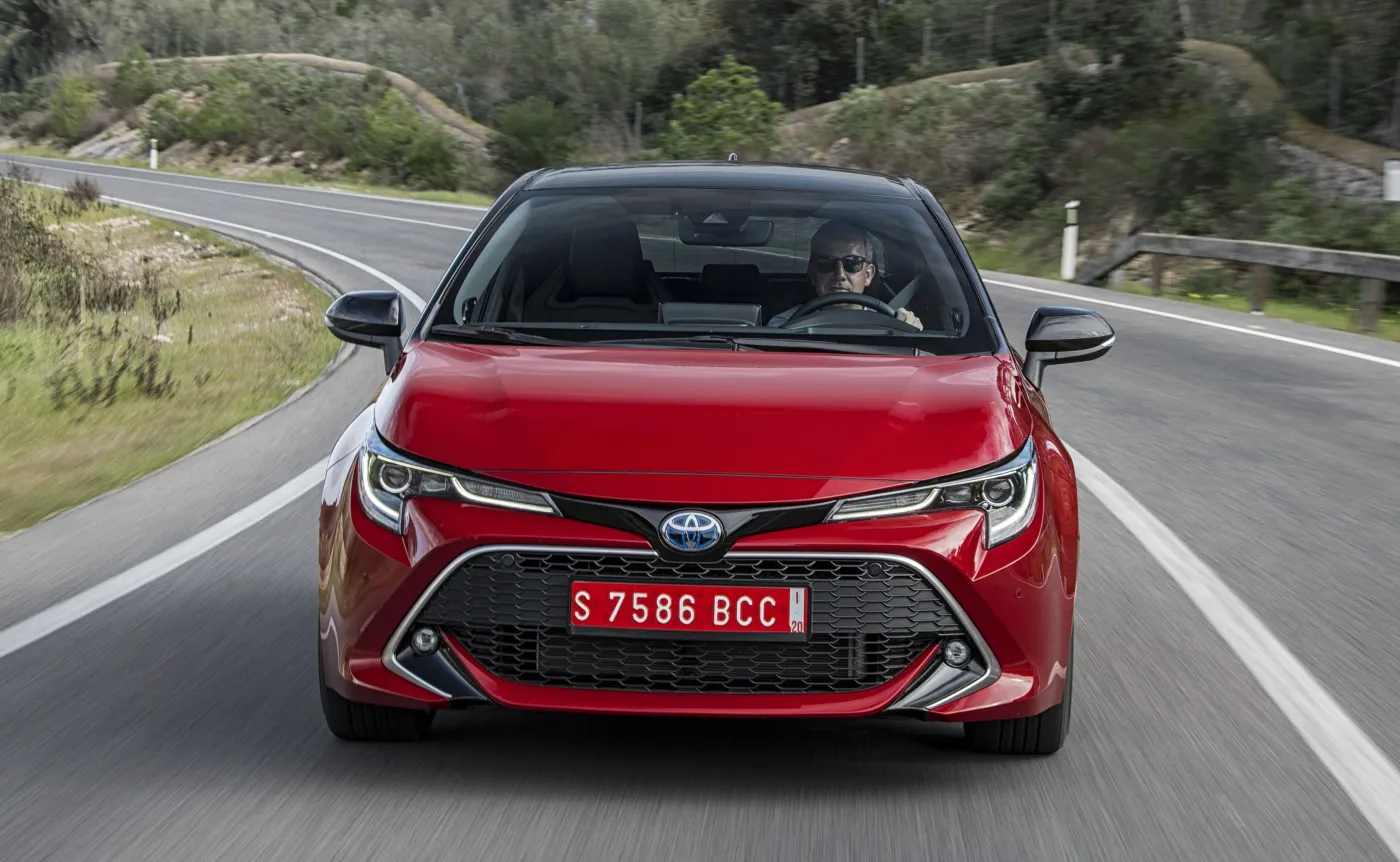12833142-toyota-corolla.jpg