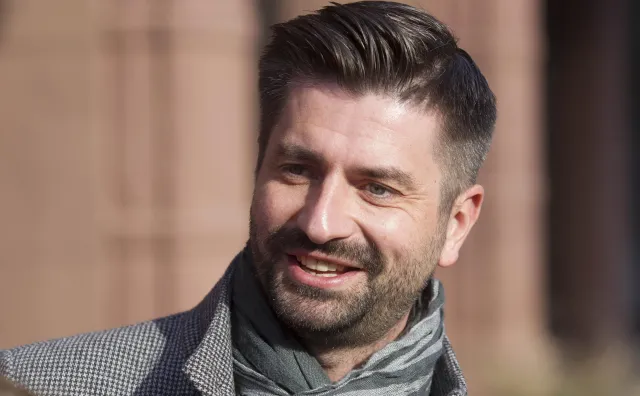 Śmiszek powołał sejmowy zespół ds. LGBT. W planach równość małżeńska i zakaz mowy nienawiści