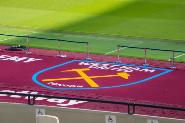 Plan wznowienia Premier League nie jest bardziej klarowny niż miesiąc temu