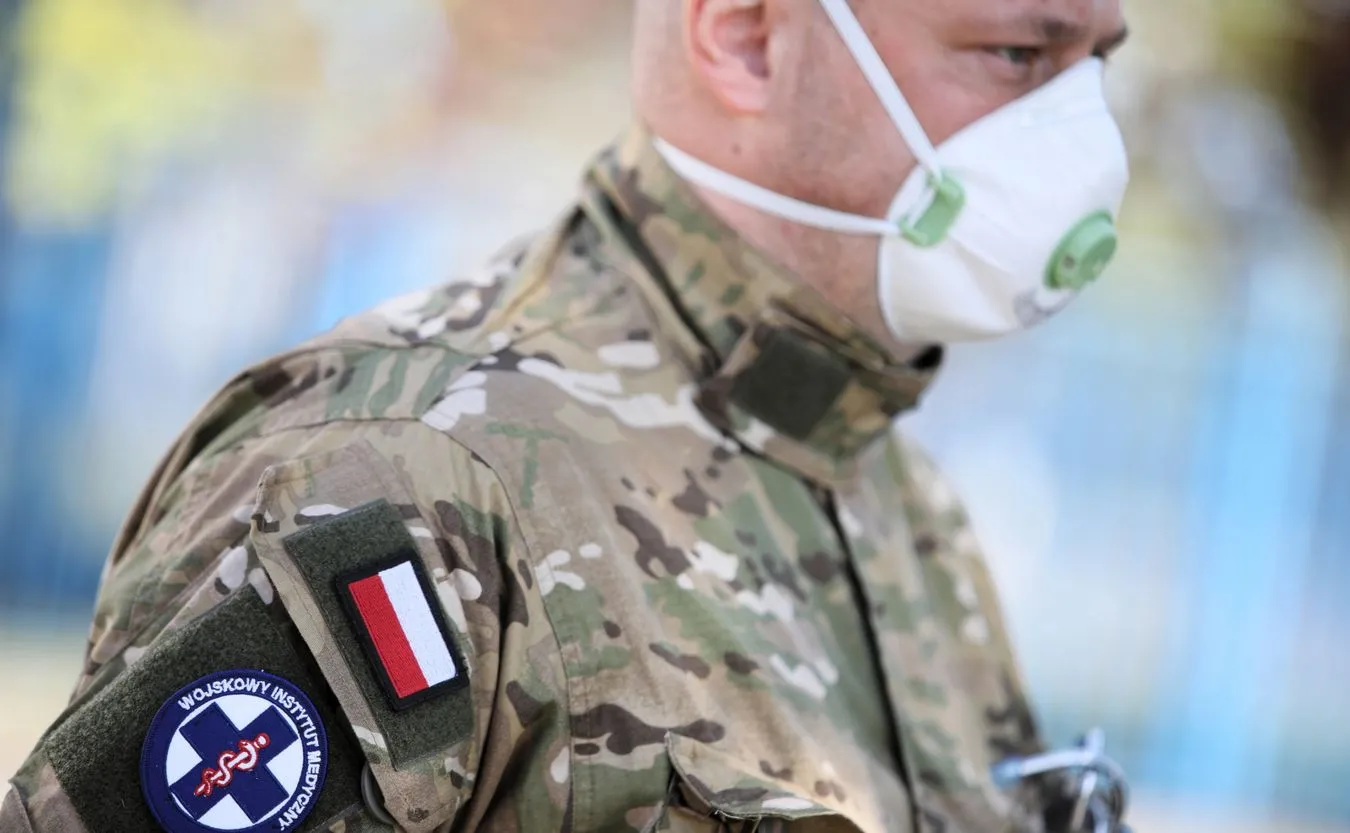 Polscy medycy lecą do Chicago. "Będziemy obserwować, jak USA zwalcza epidemię"