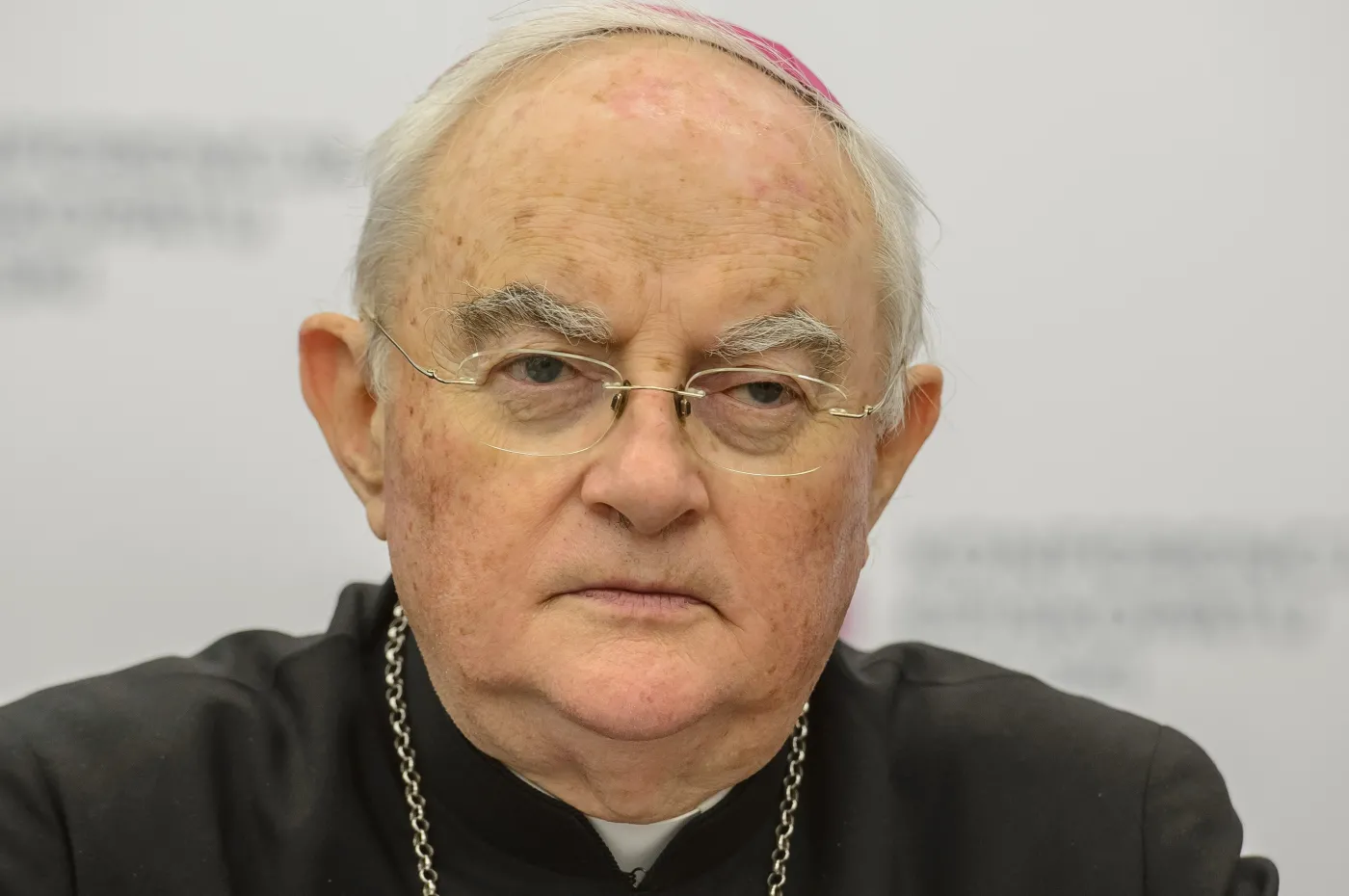 Abp Hoser: Epidemia koronawirusa zubożyła Kościół, ale może mu też pomóc