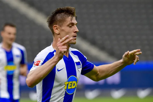 Krzysztof Piątek w pierwszym składzie i z golem, ale Hertha "na łopatkach"