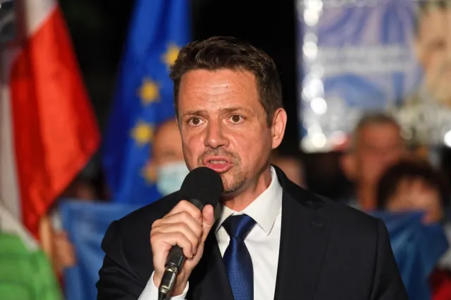 Trzaskowski do Dudy: Kiedyś nazywał Pan konkurenta cykorem. Dziś tak mówią o Panu młodzi ludzie