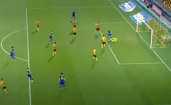 Szymański zdobył dla AEK Ateny pierwszą bramkę w tym sezonie