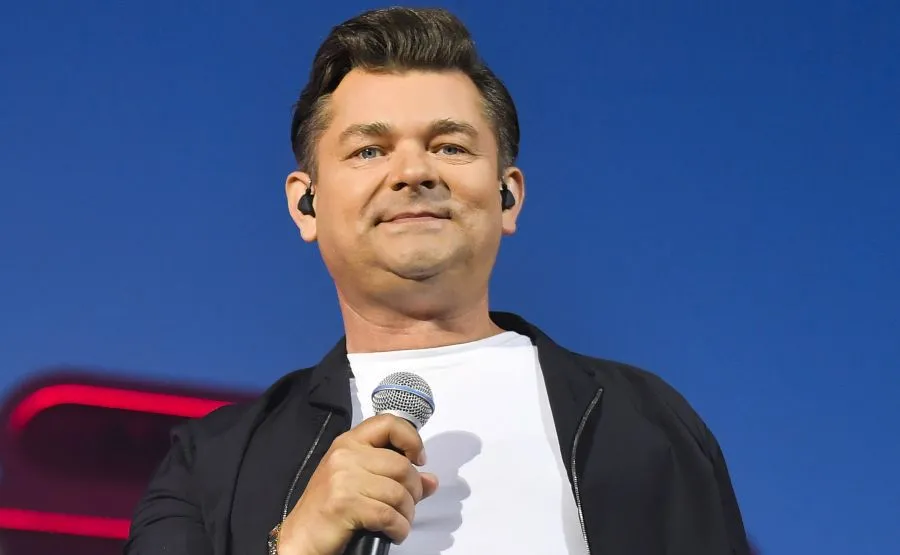 Tabloid zdradza, ile Zenek Martyniuk zarobił na reklamie. Ta kwota robi wrażenie