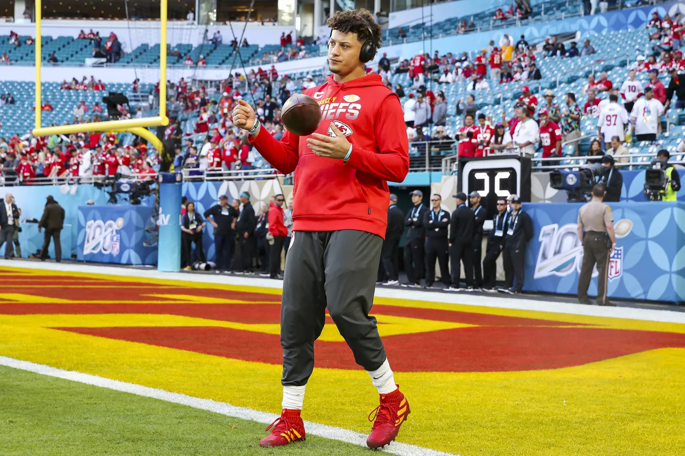 Patrick Mahomes przedłużył kontrakt z Chiefs za... 400 mln dolarów