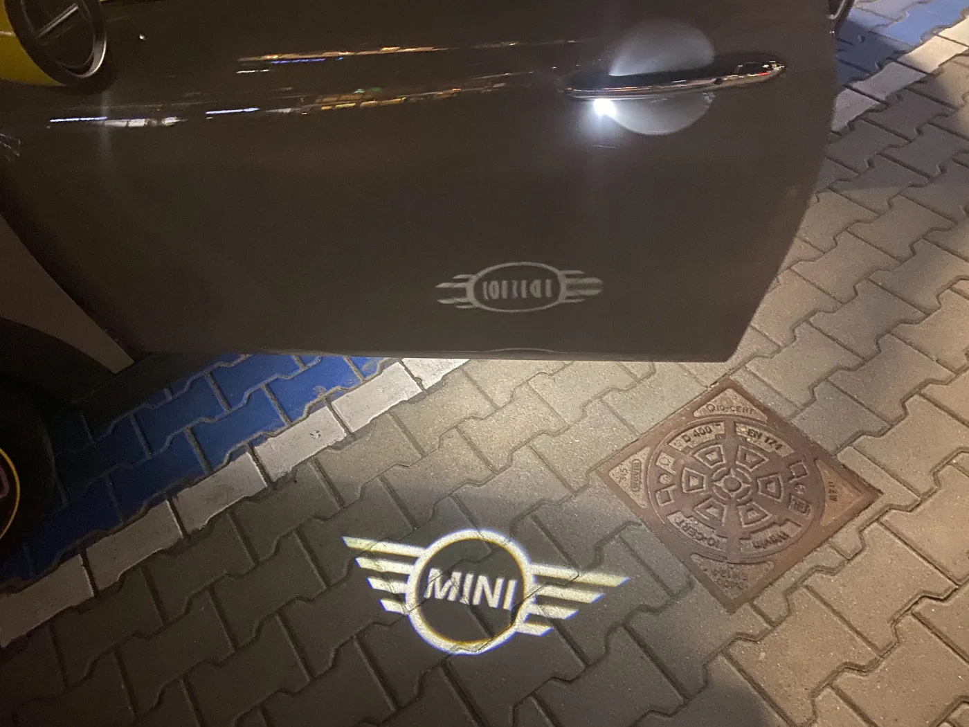 elektryczne-mini-28136263.jpg