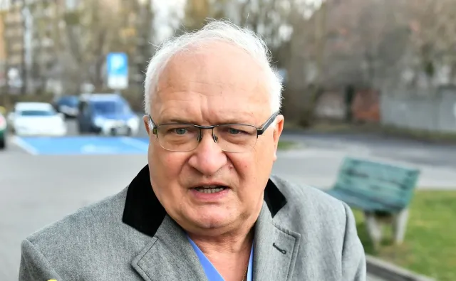 Gorzkie słowa prof. Simona o Polsce w czasach epidemii: Skończmy z takimi wygłupami...