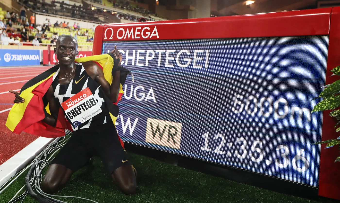 Diamentowa Liga - Cheptegei poprawił rekord świata w biegu na 5000 m