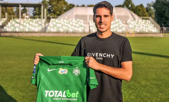 Ekstraklasa: Poznańska Warta na zakupach w Hiszpanii