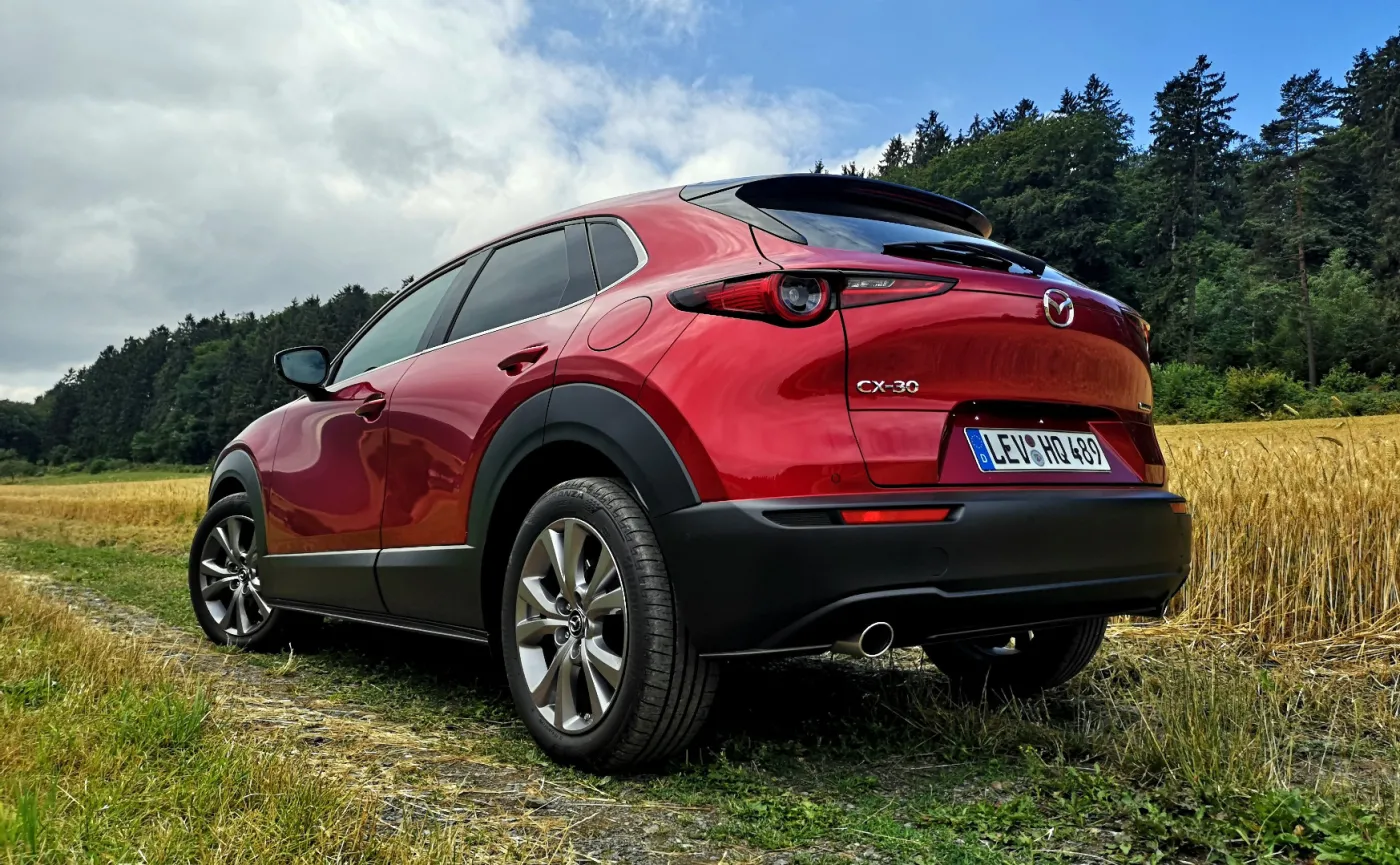 12616210-mazda-cx-30-10.jpg