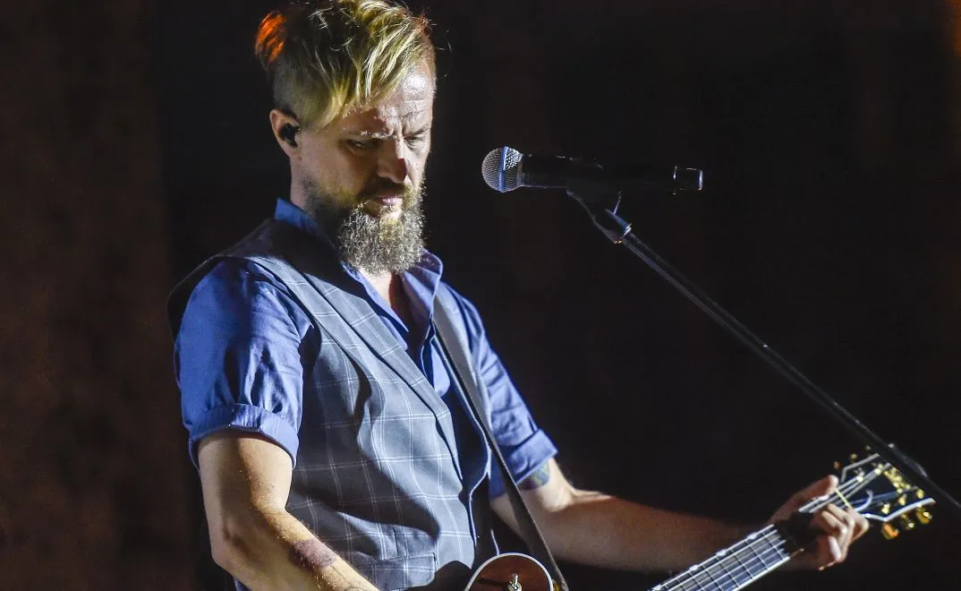 Organek: Społeczeństwo złożone z ludzi bezbarwnych da się zawsze wykorzystywać politykom