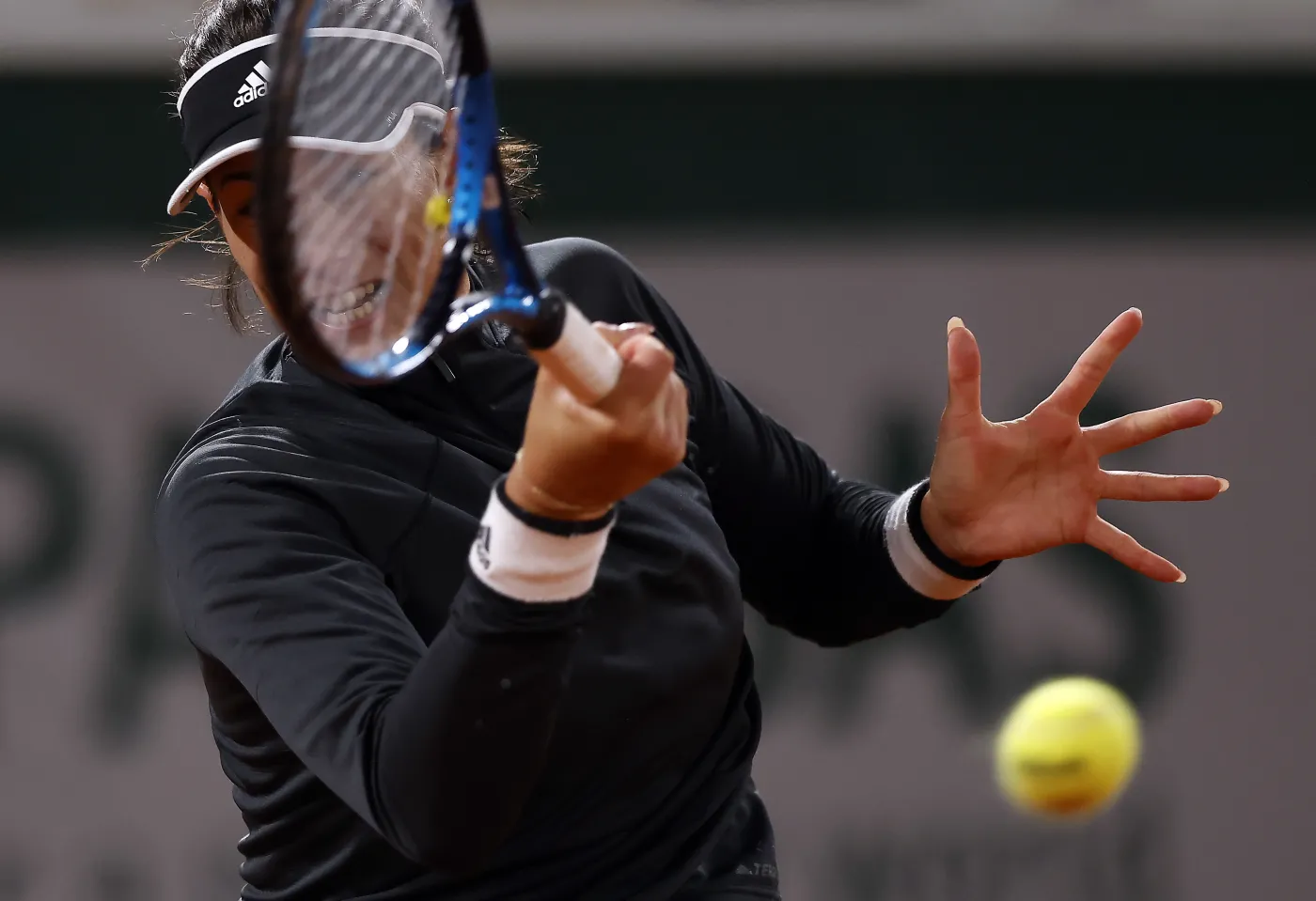 Garbine Muguruza kolejną faworytką wyeliminowaną z French Open