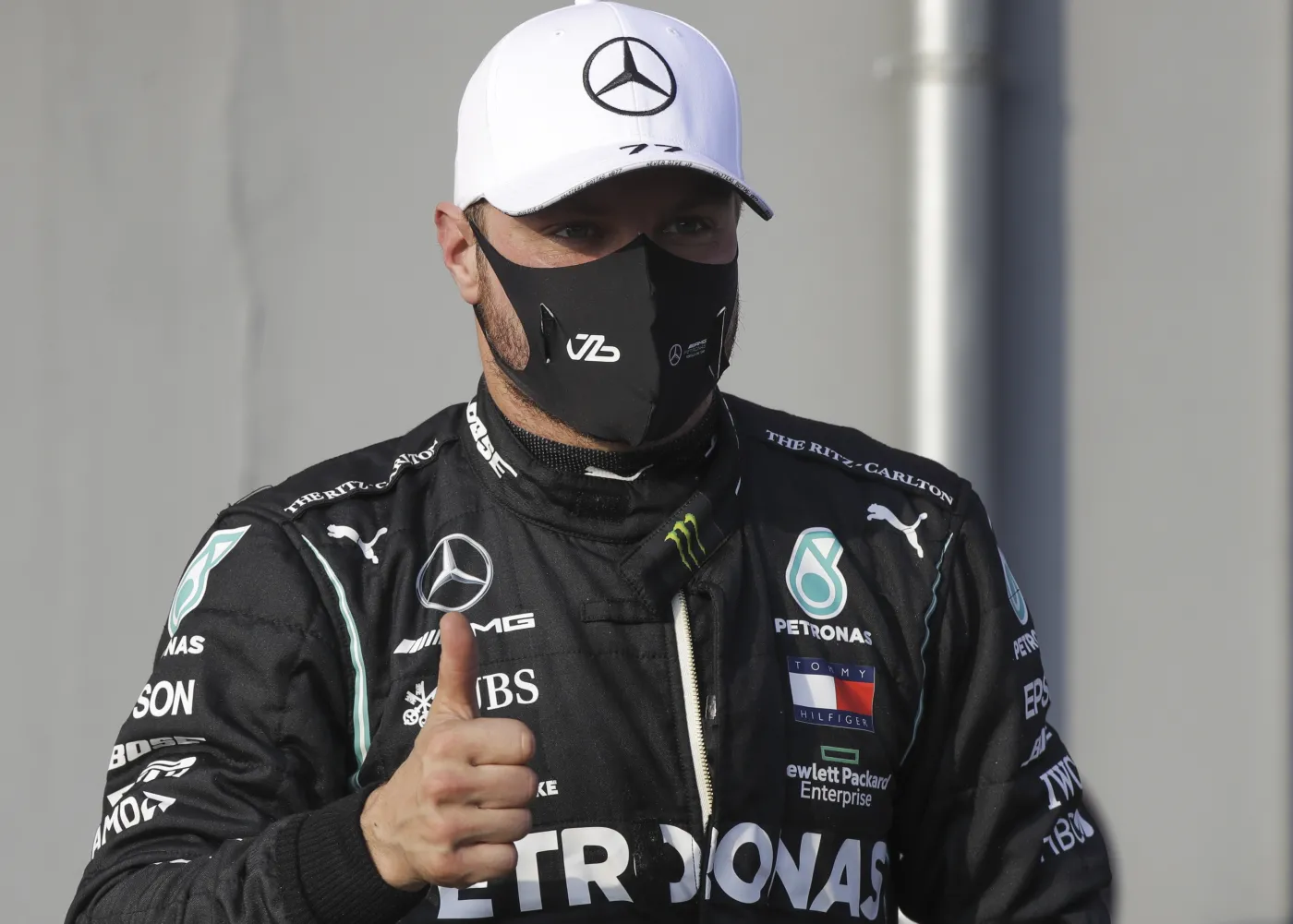 Valtteri Botas wygrał kwalifikacje na Imoli. Hamilton ruszy z drugiej pozycji