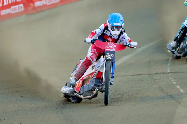 Ekstraliga żużlowa: Kolejny zawodnik zakażony koronawirusem