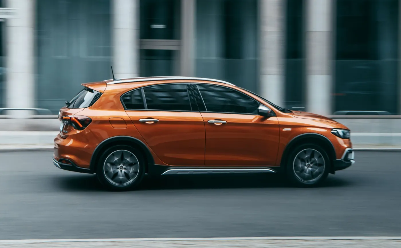 fiat-tipo-cross-28277866.jpg