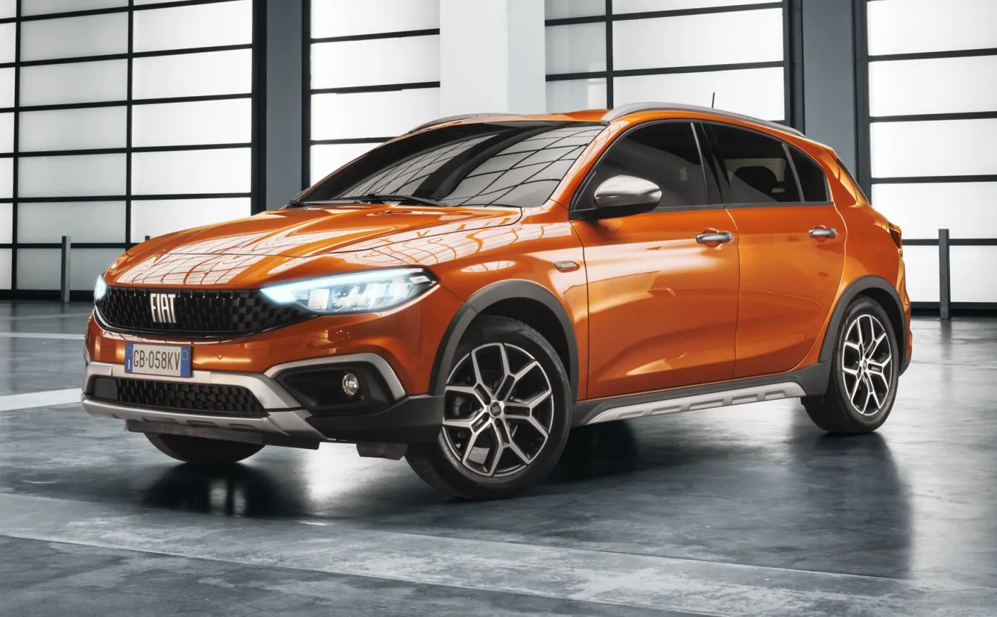 fiat-tipo-cross-28278589.jpg