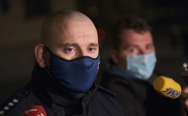 Rzecznik KSP o postrzeleniu fotoreportera: Każdemu z policjantów jest przykro [WIDEO]
