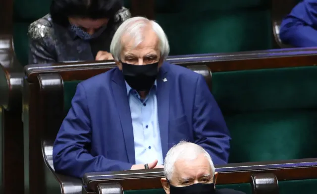 Terlecki o noweli ustawy "covidowej": Zostanie opublikowana, równocześnie z przyjęciem jej zmiany