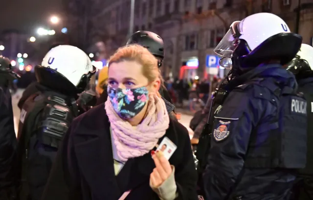 Nowacka: Czekam na zaproszenie policji. Nie usłyszałam nawet "przepraszam"