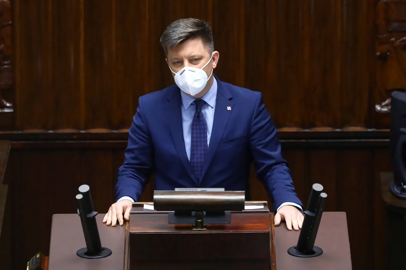 Potwierdzenie szczepienia kodem w telefonie? Szef KPRM ujawnia rządowe plany