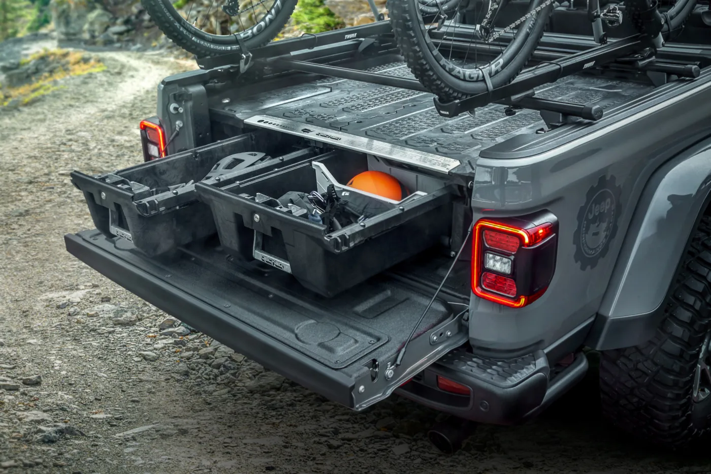 jeep-gladiator-37046411.jpg