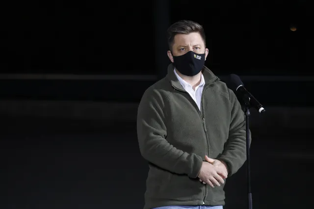 Dworczyk: W drugiej połowie stycznia ruszają szczepienia seniorów i nauczycieli