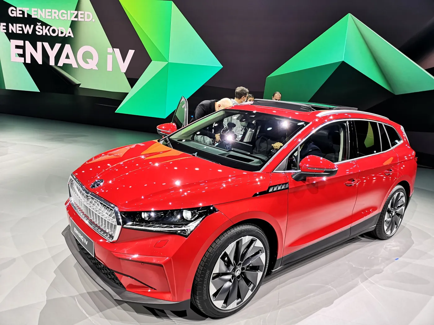 skoda-enyaq-iv-28186538.jpg