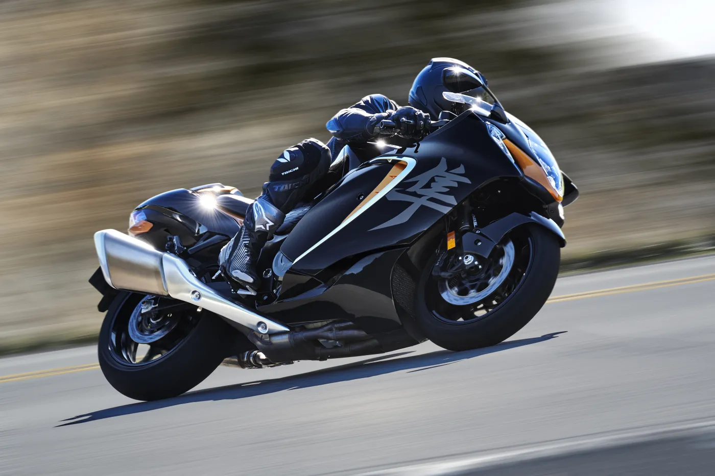 suzuki-hayabusa-37063698.jpg