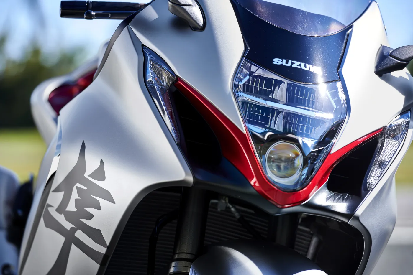suzuki-hayabusa-37063718.jpg