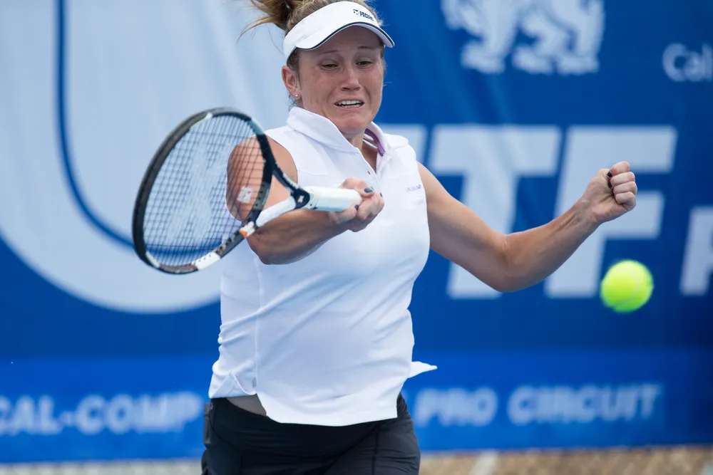 Turniej WTA w Lyonie: Kawa wyeliminowana w 1. rundzie