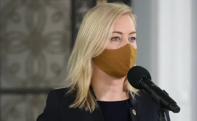 lle kosztowała budowa szpitali tymczasowych? Jest odpowiedź na interpelację posłanki Gill-Piątek