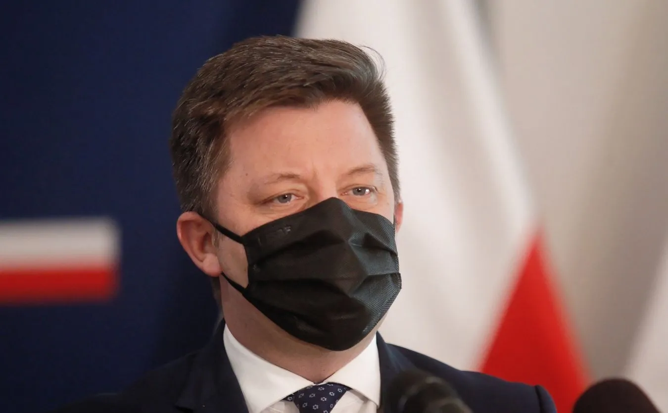 Kiedy ruszają szczepienia osób w wieku 69 lat? Dworczyk podał datę