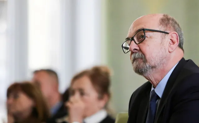 Legutko o rezolucji LGBT: Nowi bolszewicy mówią, że nie ma kobiet i mężczyzn