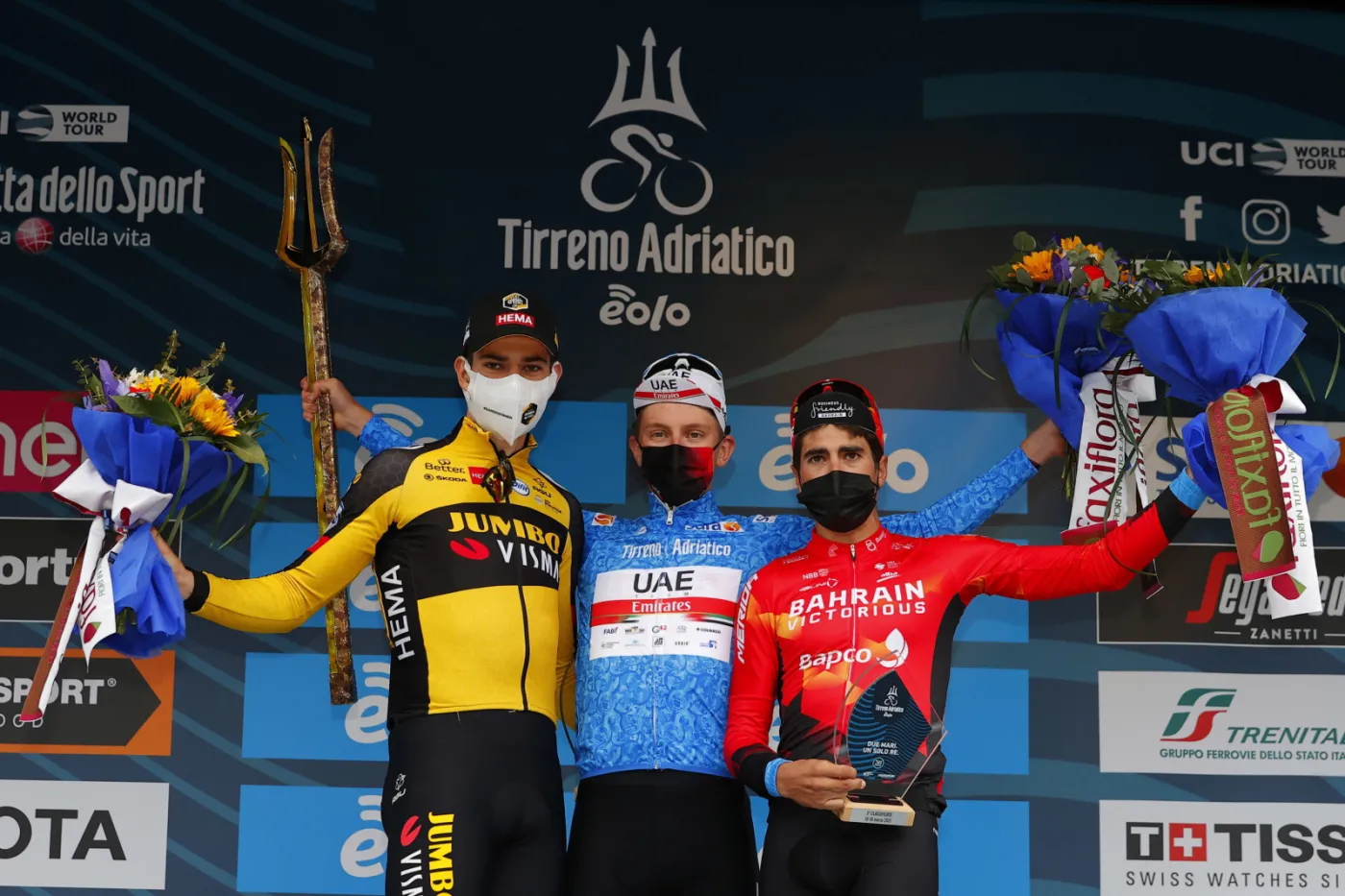 Od lewej:  Wout van Aert,  Tadej Pogacar, Mikel Landa