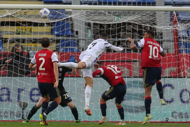 Cristiano Ronaldo zamknął usta krytykom. W ciągu 22 minut strzelił trzy gole