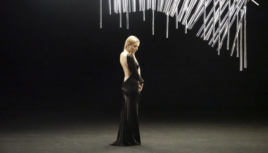 Halina Mlynkova i Bovska w nagraniu i teledysk "Szkło"