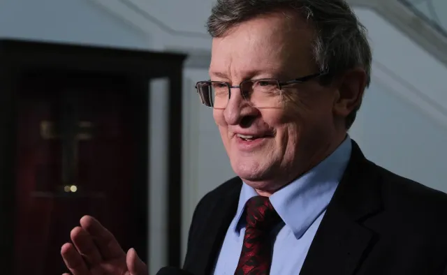 Seria wpadek Cymańskiego. Dziennikarz nie wytrzymał: Sam się pan rozjechał [WIDEO]