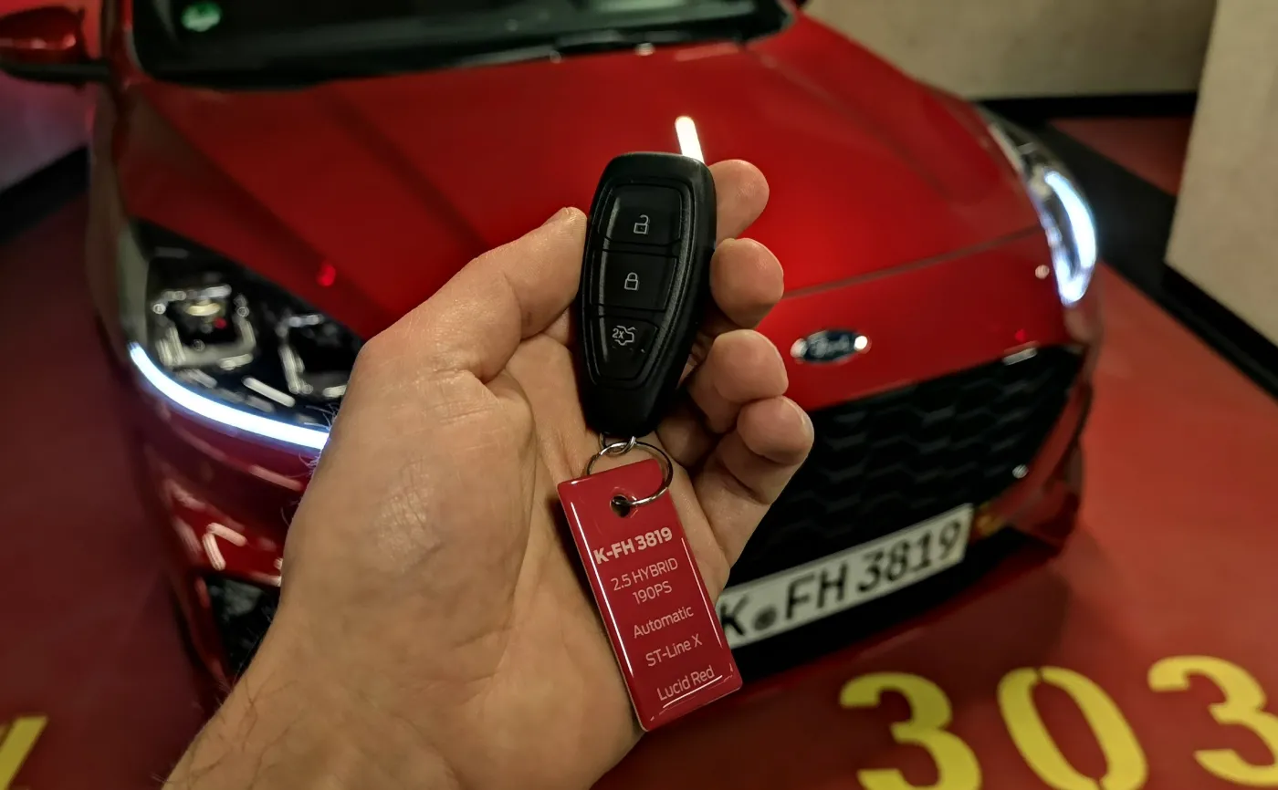 Ford inwestuje miliardy w produkcję hybryd oraz samochodów elektrycznych