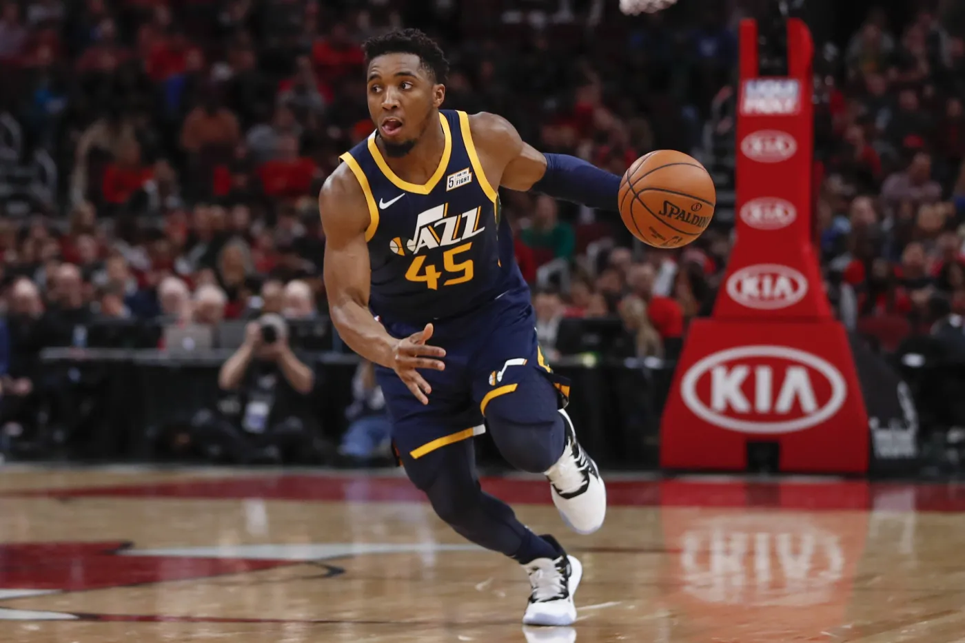 Donovan Mitchell rzucił 22 punkty w 21 minut. Rekordowa połowa Utah Jazz