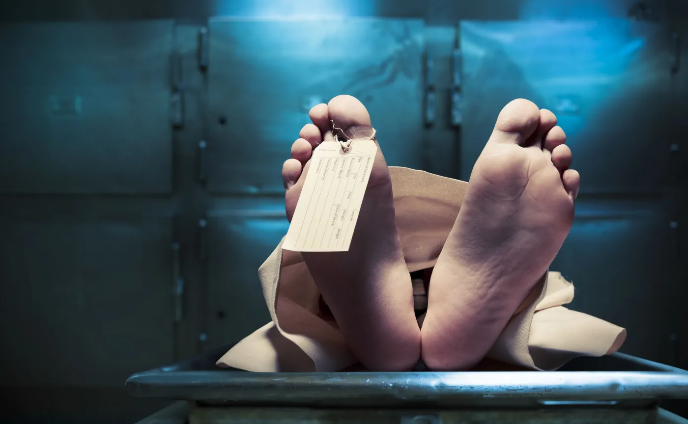 Tragiczny bilans pandemii: W 2020 roku zmarło tyle osób, co w latach wojny