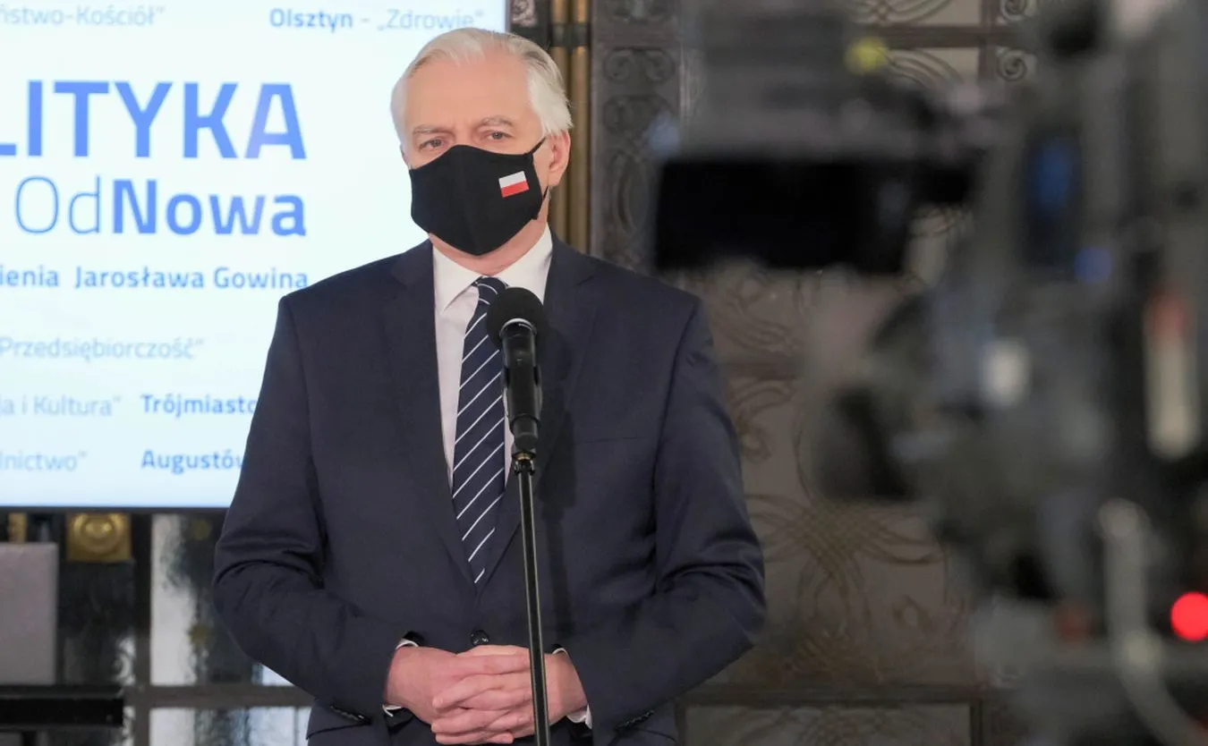 Gowin: Szczepienia to warunek, żeby gospodarka mogła funkcjonować bez obostrzeń