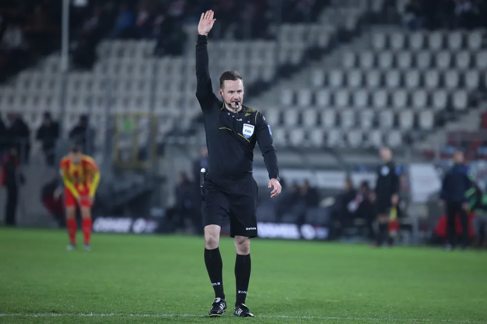 Paweł Raczkowski sędzią VAR na igrzyskach olimpijskich w Tokio