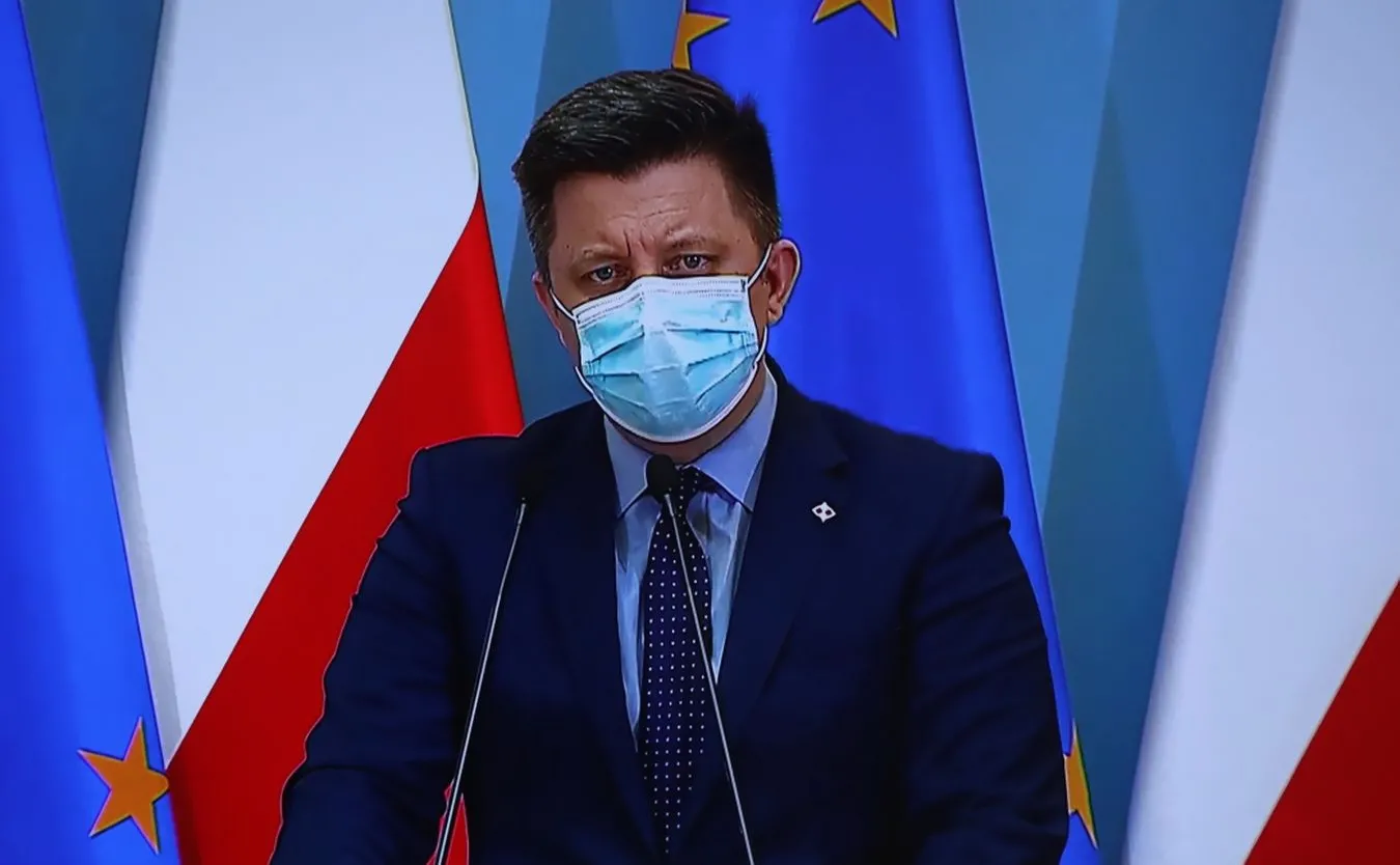 Dworczyk: 19 kwietnia uruchomimy pierwszy punkt szczepień powszechnych