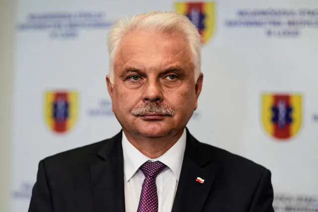 Wiceminister: Program luzowania obostrzeń może stanąć pod znakiem zapytania