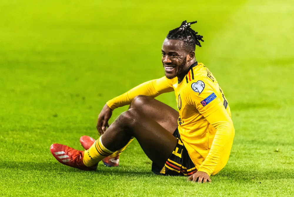 Batshuayi na treningu reprezentacji Belgii za karę będzie musiał zrobić 50 pompek
