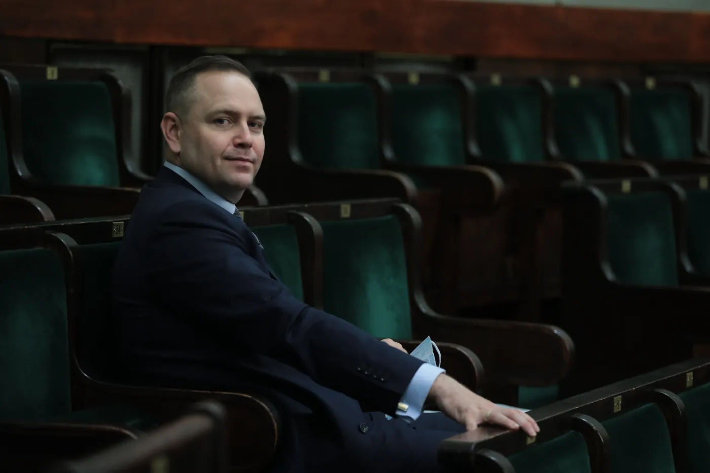 "Odpowiedzialny, kompetentny, odważny" kontra "nominat władzy". Opinie o Karolu Nawrockim