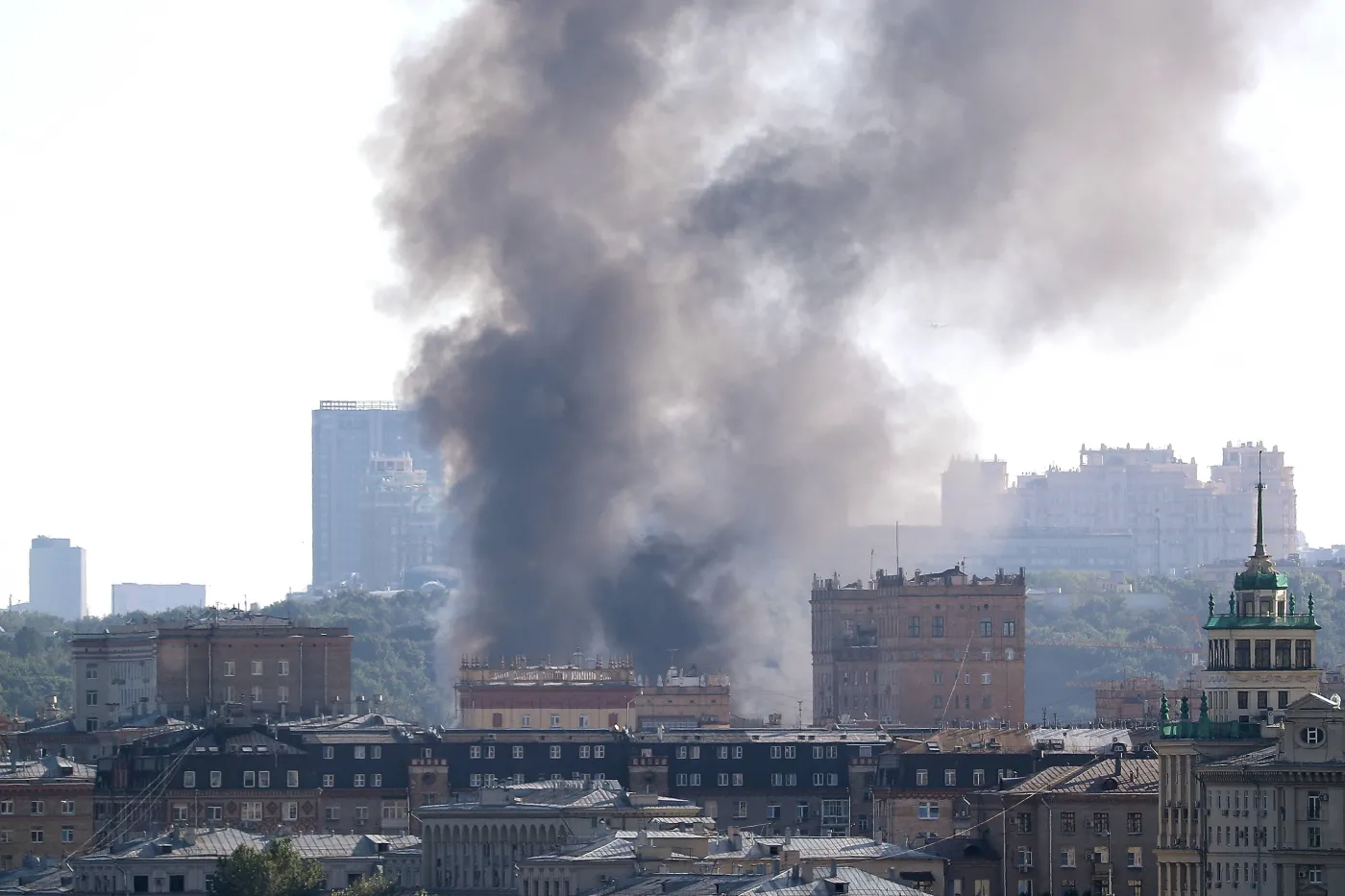 Pożar magazynu materiałów pirotechnicznych w Moskwie