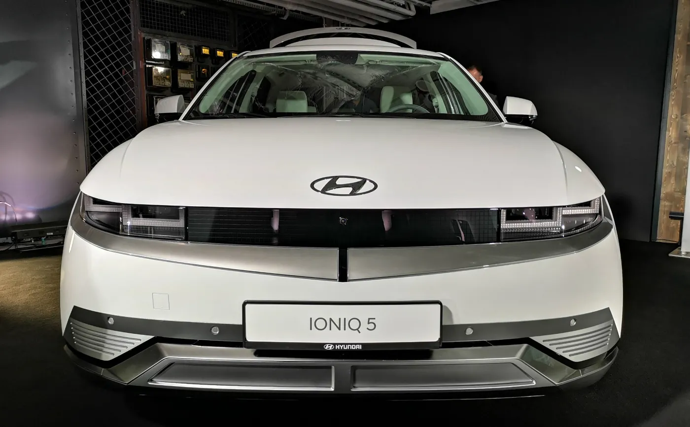 hyundai-ioniq-5-37178906.jpg